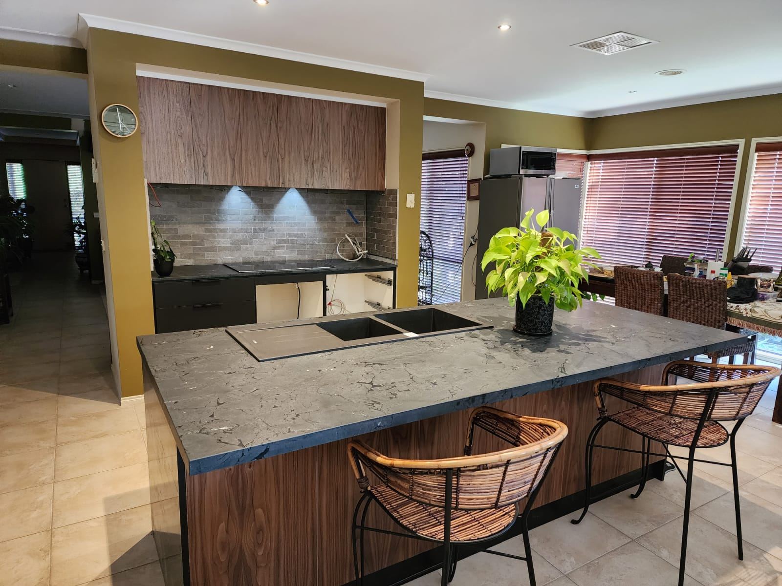 Kitchen island with bar seating